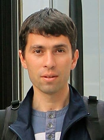  Stefan Mugur Simionescu