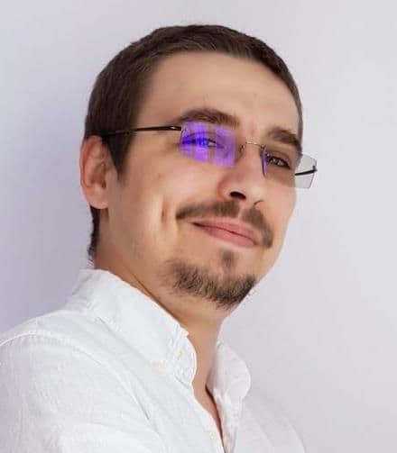 Șerban Carată