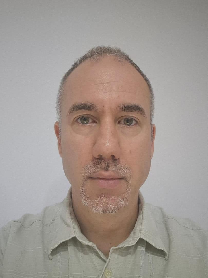 Victor-Eduard CENUȘĂ